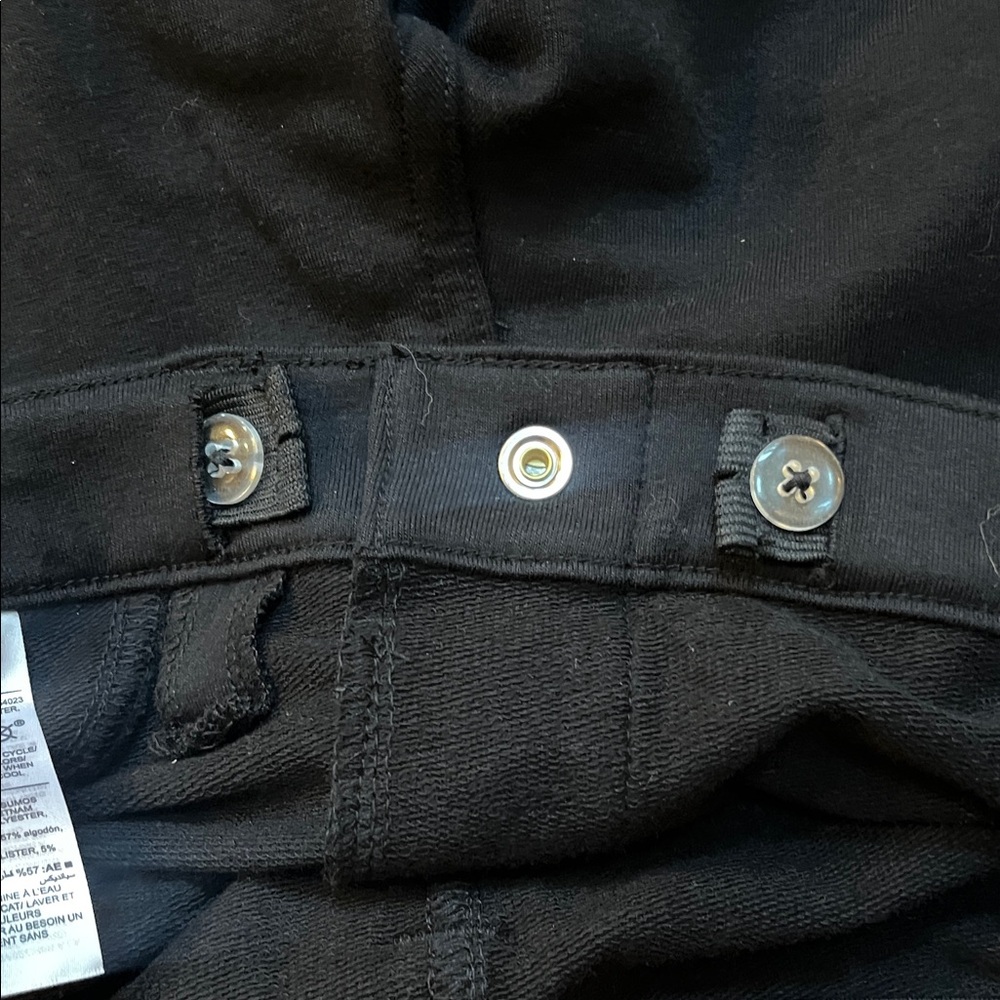 Old Navy Girl's Black Shorts - Picture 5 of 6